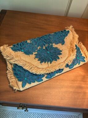 Lulu's Beige Straw Clutch with Teal Floral Appliqué